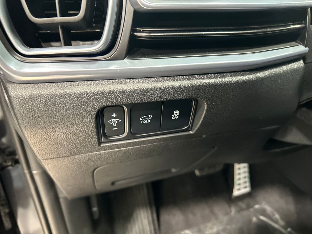 new 2025 Kia Sorento car, priced at $41,473