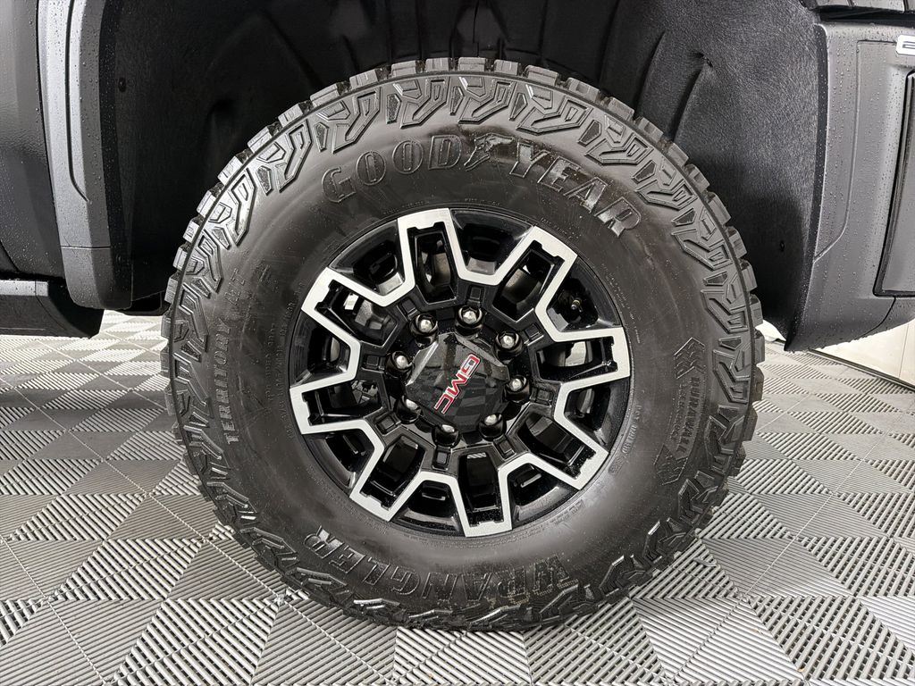 new 2026 GMC Sierra 2500HD car, priced at $97,555