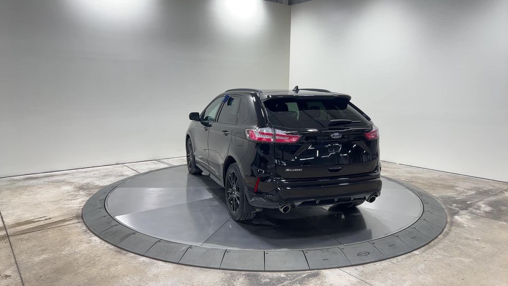 used 2020 Ford Edge car, priced at $26,307