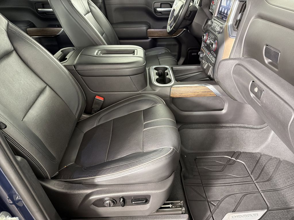 used 2021 Chevrolet Silverado 1500 car, priced at $36,555