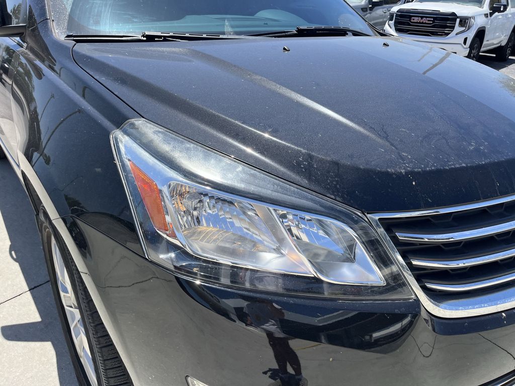 used 2017 Chevrolet Traverse car, priced at $17,991