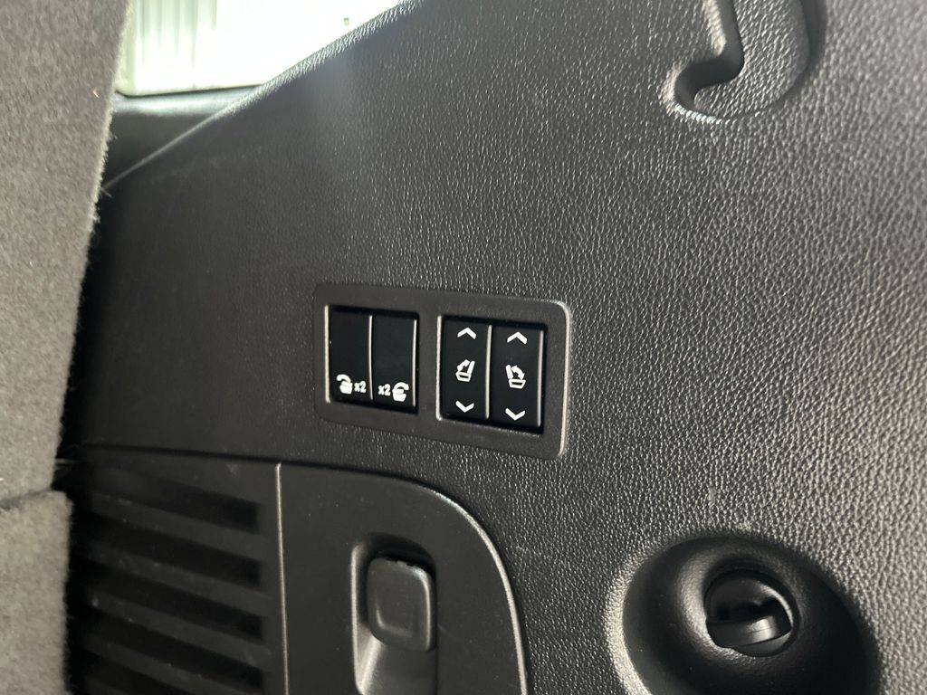 used 2020 GMC Yukon car, priced at $42,841