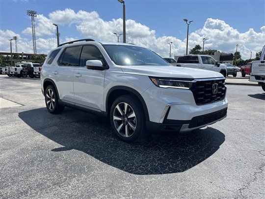 new 2025 Honda Pilot car, priced at $51,329