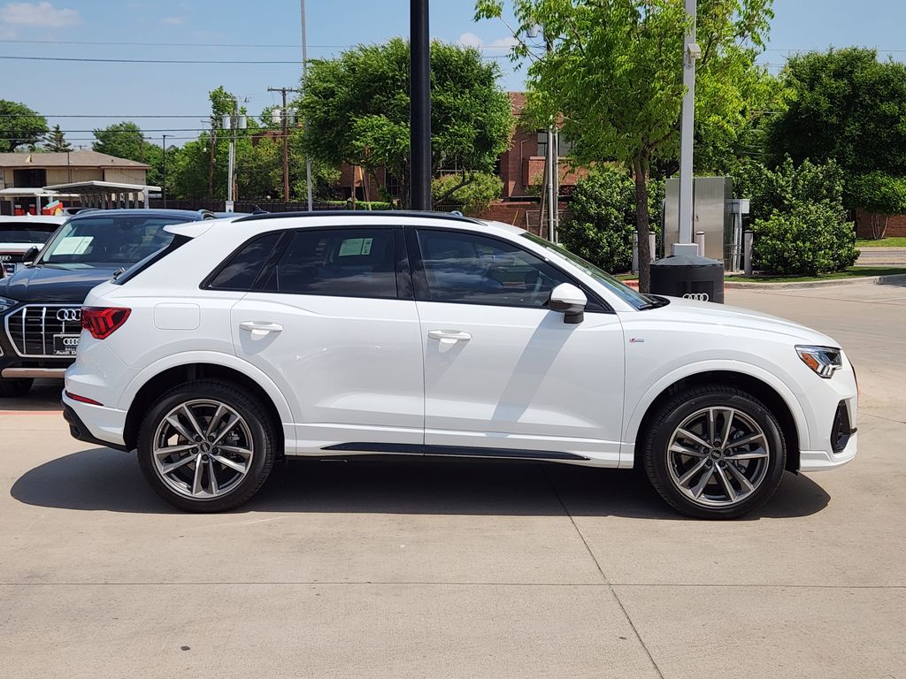new 2025 Audi Q3 car, priced at $45,515