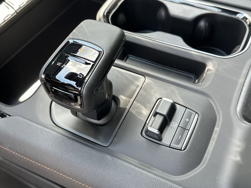 new 2025 GMC Sierra 1500 car, priced at $69,349