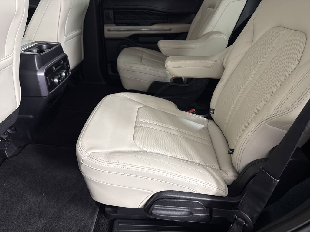 used 2020 Ford Expedition car