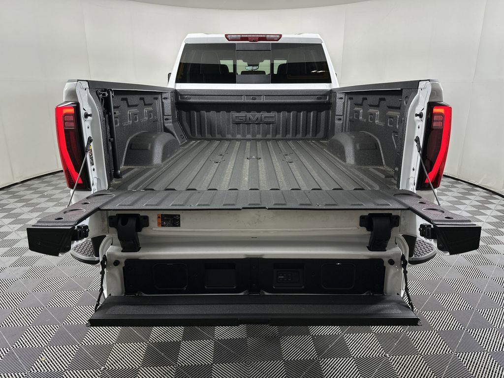 new 2025 GMC Sierra 2500HD car, priced at $93,552