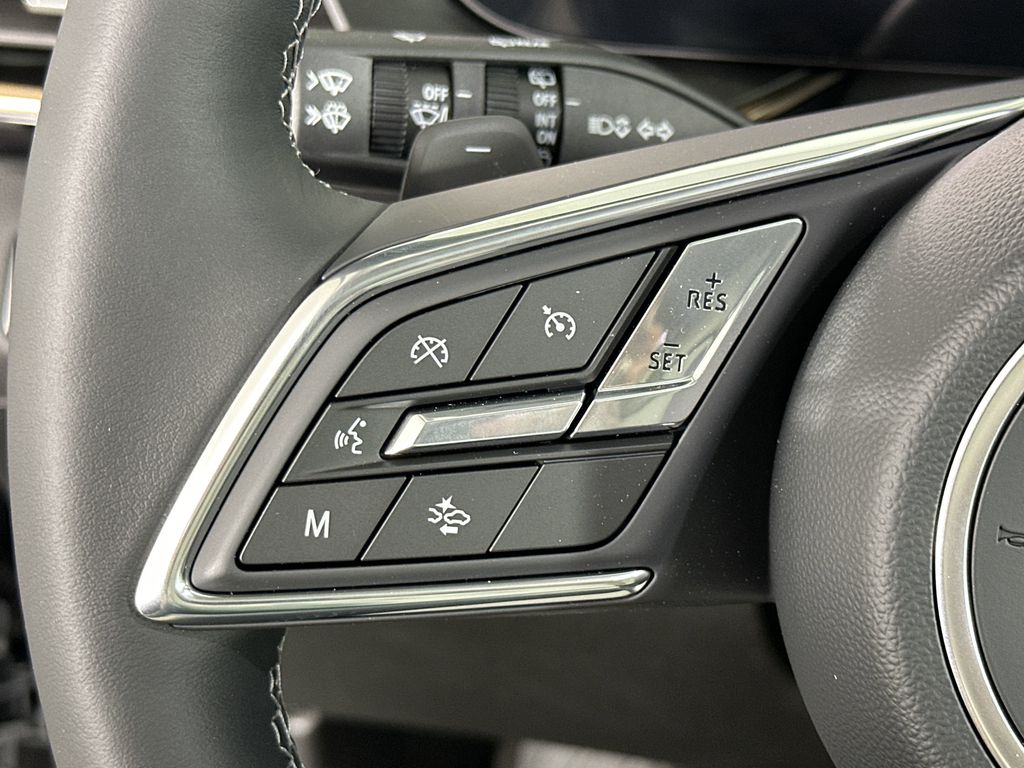 new 2025 Buick Envision car, priced at $43,595