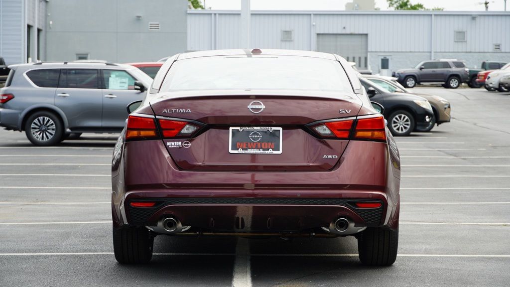 new 2024 Nissan Altima car, priced at $25,385