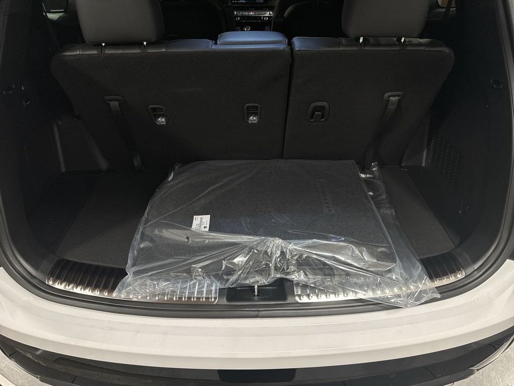 new 2025 Kia Telluride car, priced at $53,352