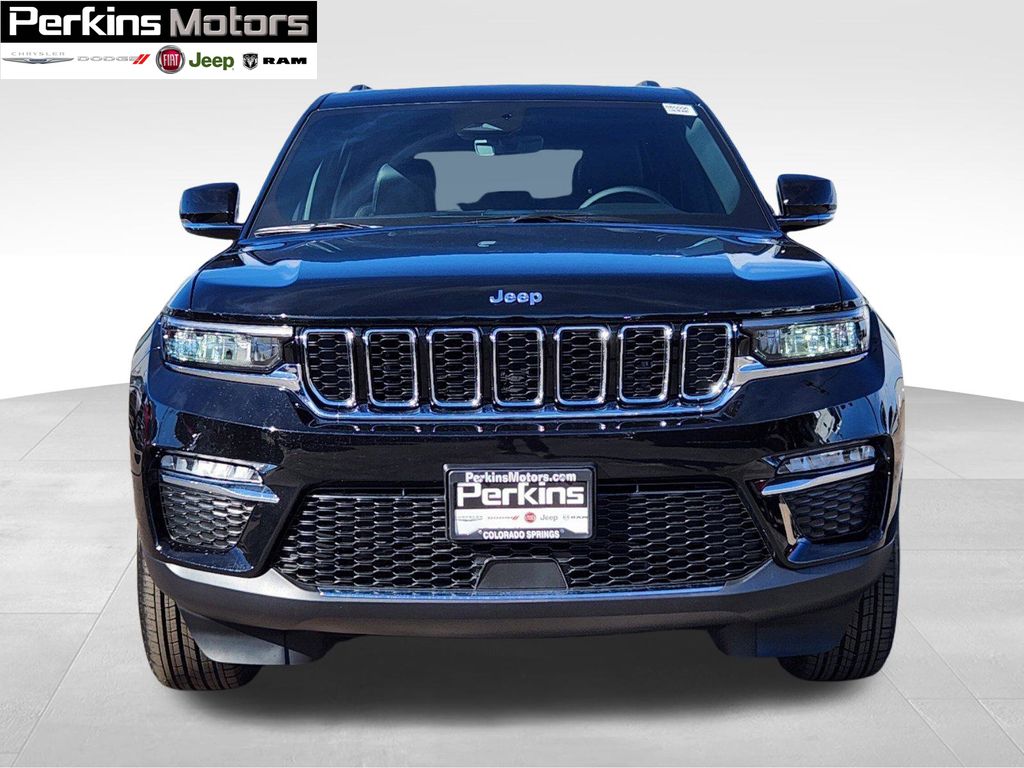 new 2025 Jeep Grand Cherokee car, priced at $52,869