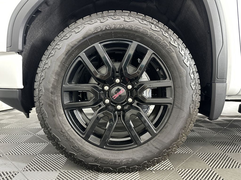 new 2025 GMC Sierra 1500 car, priced at $61,284