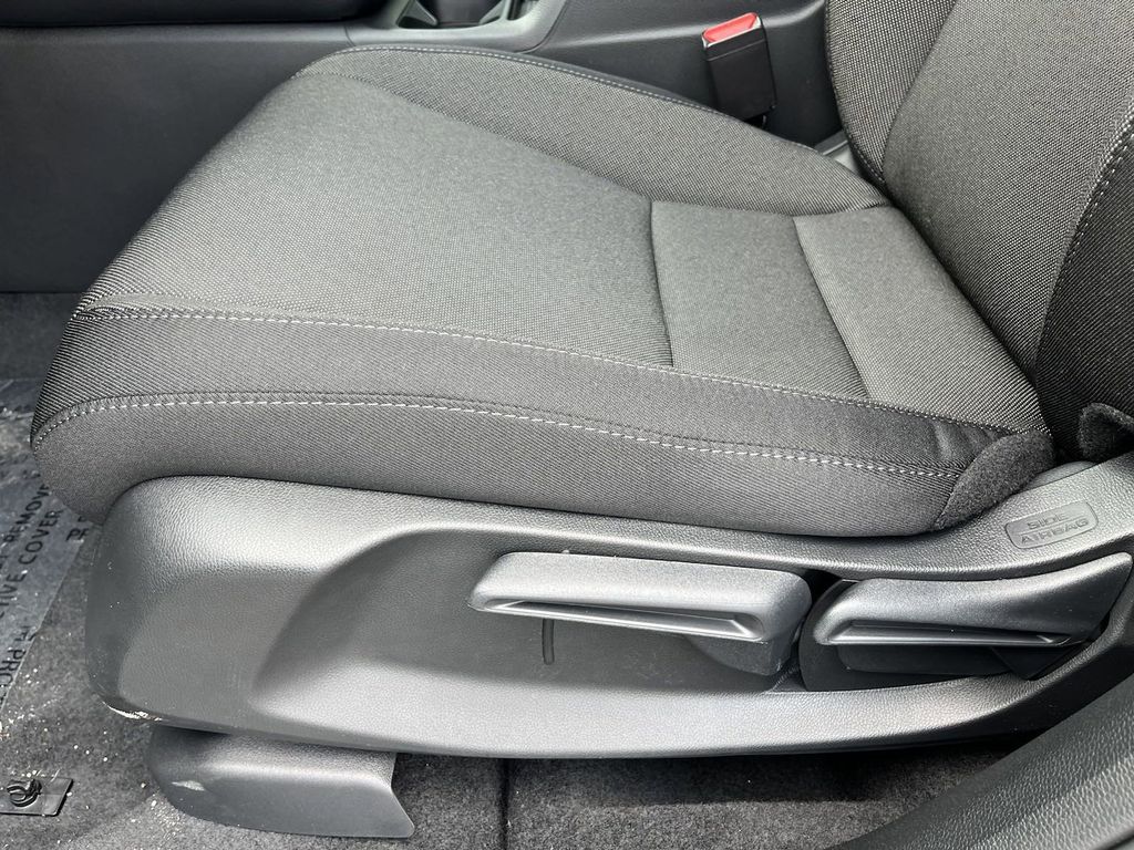new 2025 Honda CR-V car, priced at $31,675