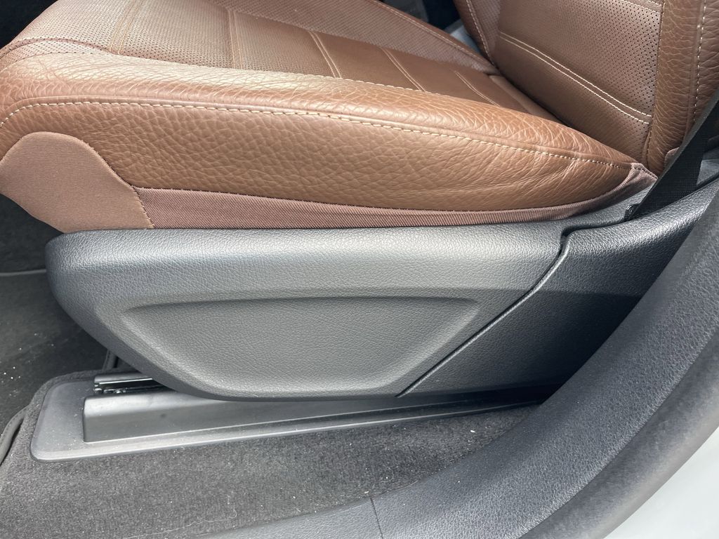 used 2024 Mercedes-Benz GLE car, priced at $61,992
