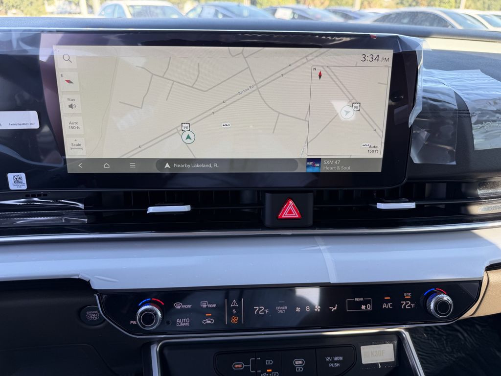 new 2026 Kia Carnival Hybrid car, priced at $38,702