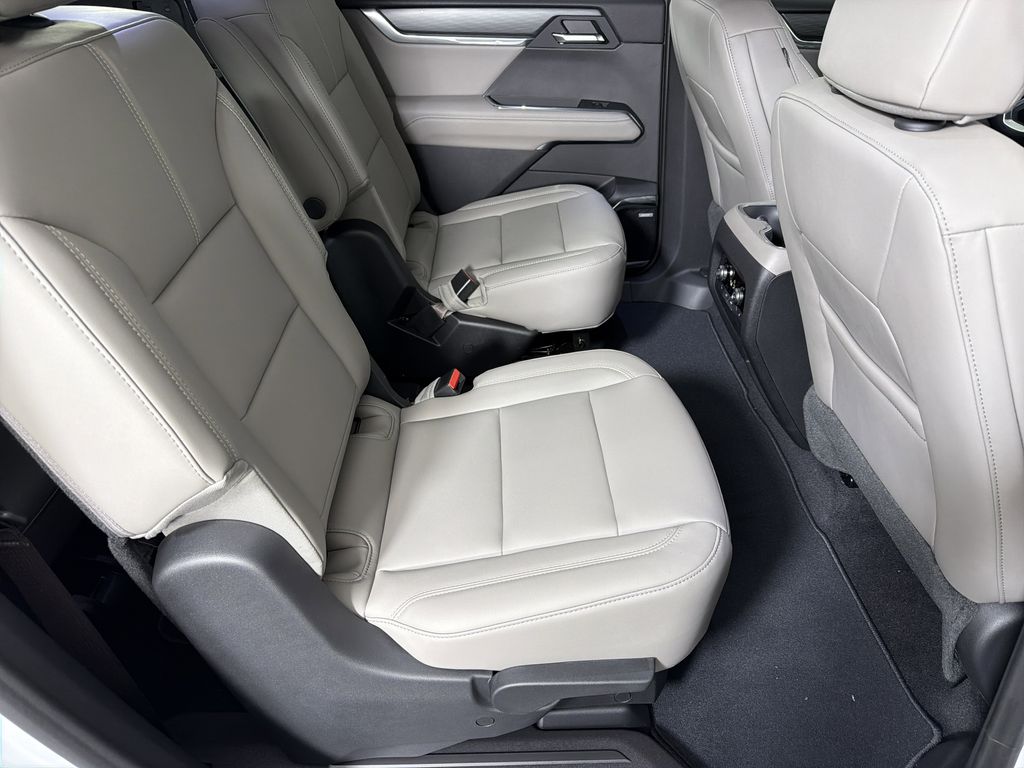 new 2026 GMC Acadia car, priced at $51,625