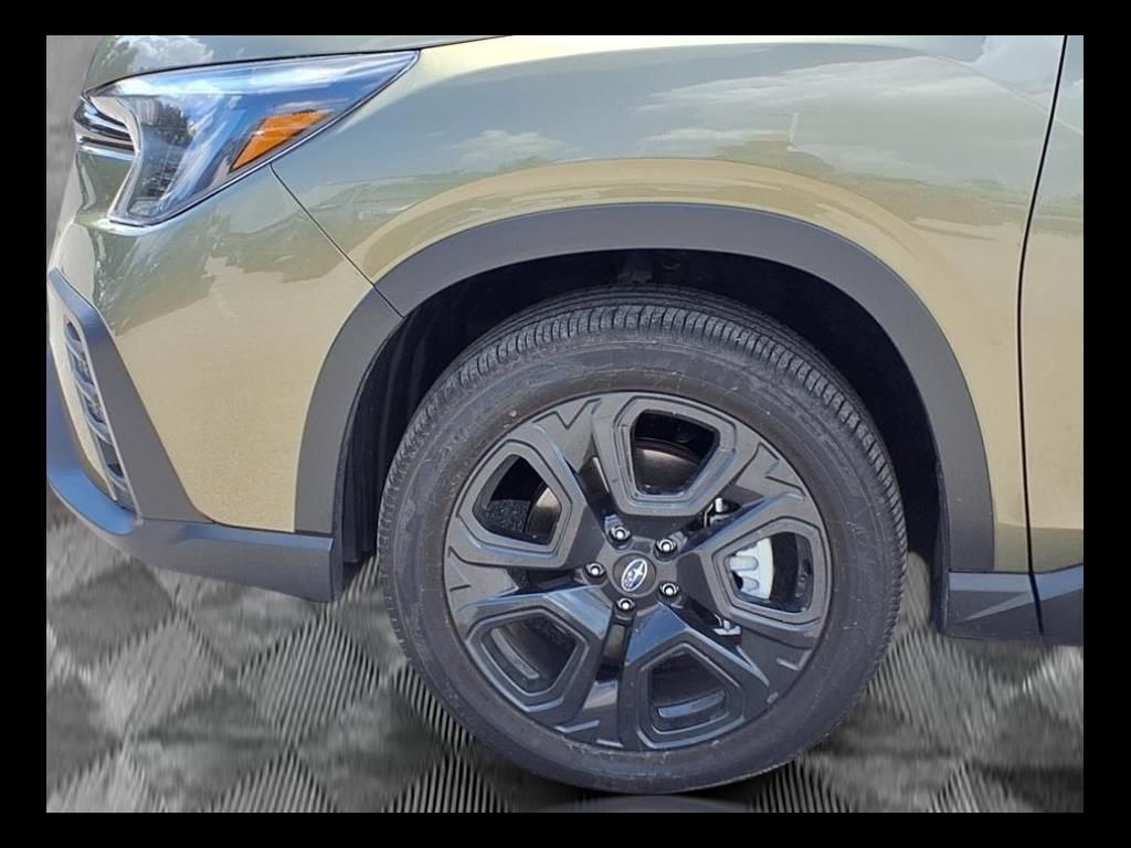 used 2025 Subaru Ascent car, priced at $41,112