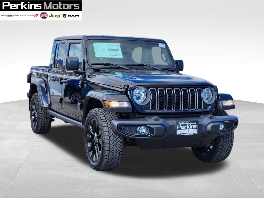 new 2025 Jeep Gladiator car, priced at $41,474