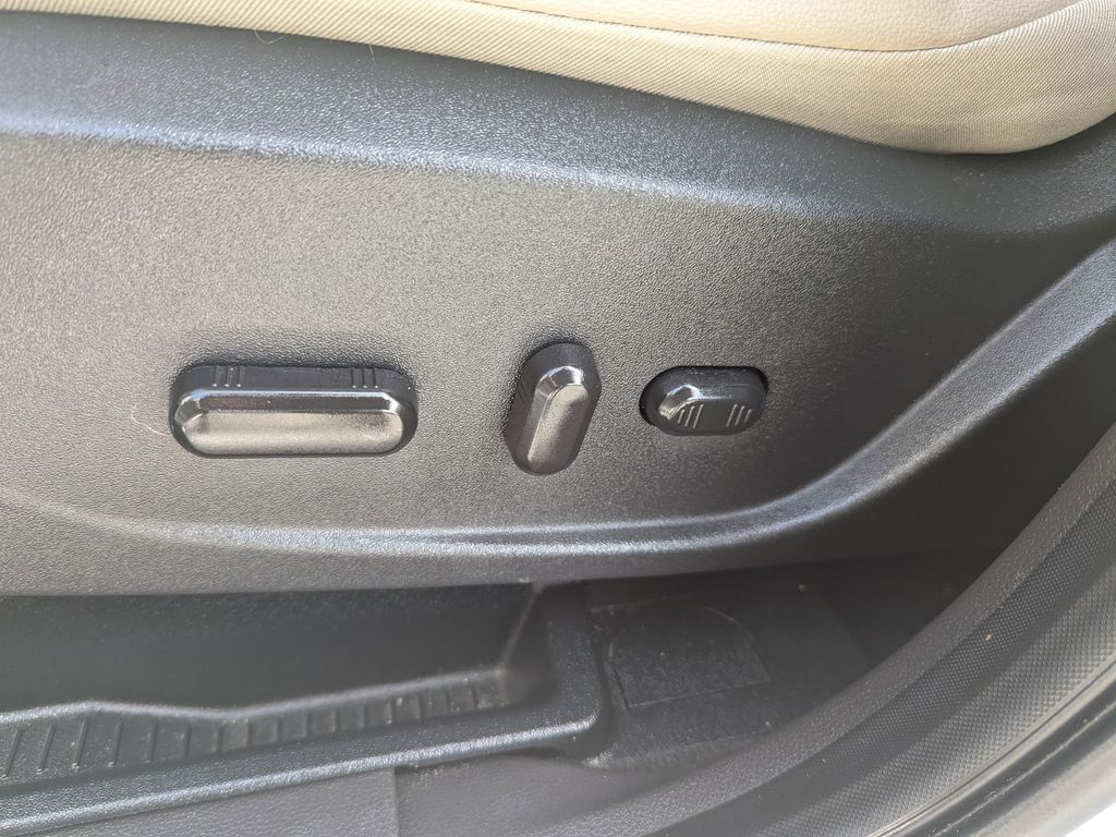 used 2018 Ford Escape car, priced at $12,192