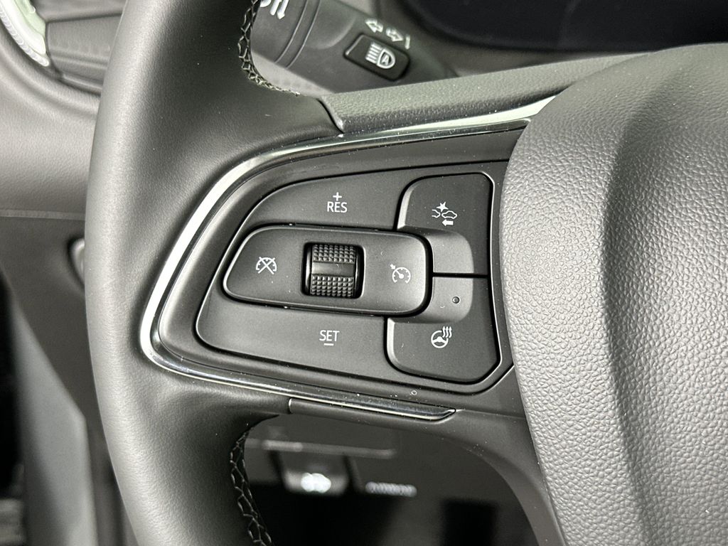 new 2025 Buick Encore GX car, priced at $24,725