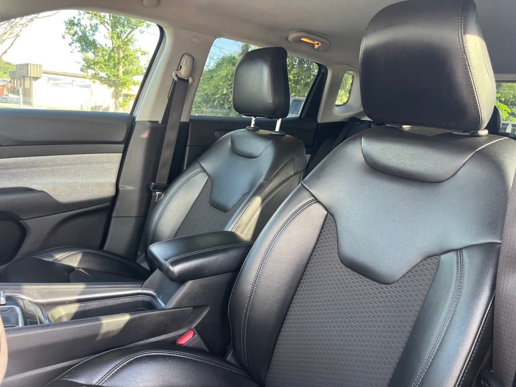 used 2022 Jeep Compass car, priced at $19,996