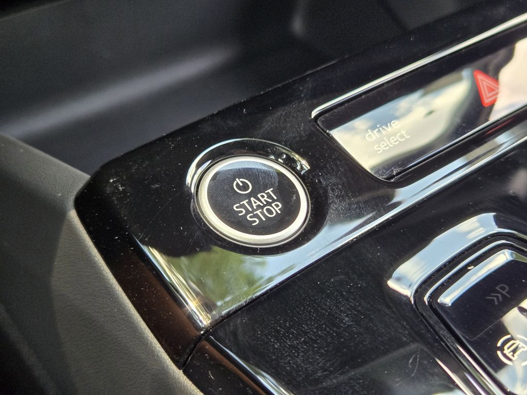 new 2025 Audi Q6 e-tron car, priced at $77,750