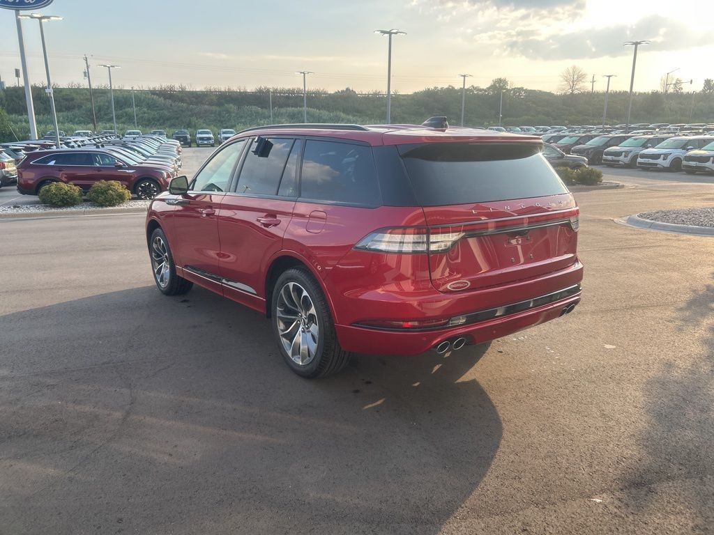 new 2025 Lincoln Aviator car, priced at $69,075