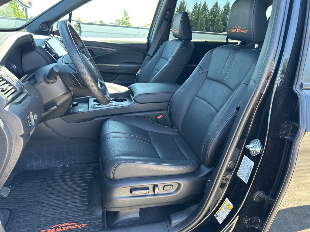 used 2024 Honda Passport car, priced at $41,737