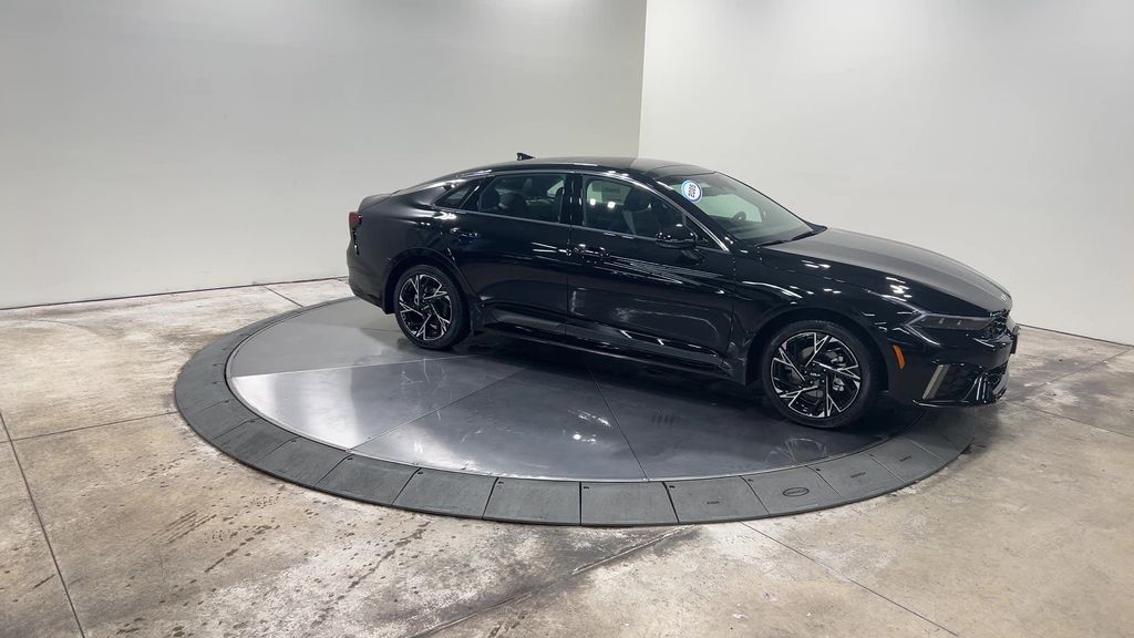 new 2025 Kia K5 car, priced at $31,612