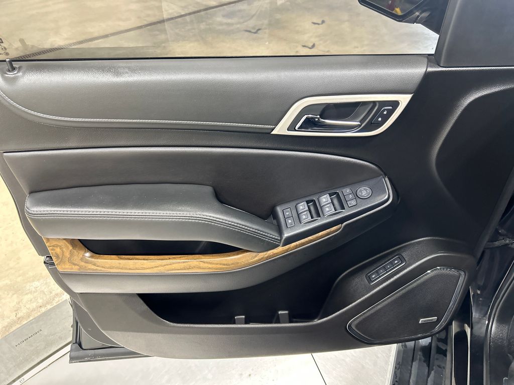 used 2020 GMC Yukon car, priced at $42,841