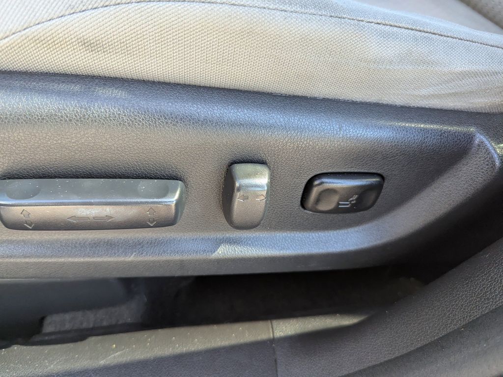 used 2016 Honda CR-V car, priced at $11,991