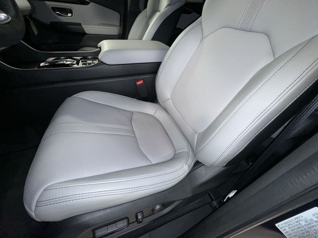 new 2025 Honda Pilot car, priced at $47,095