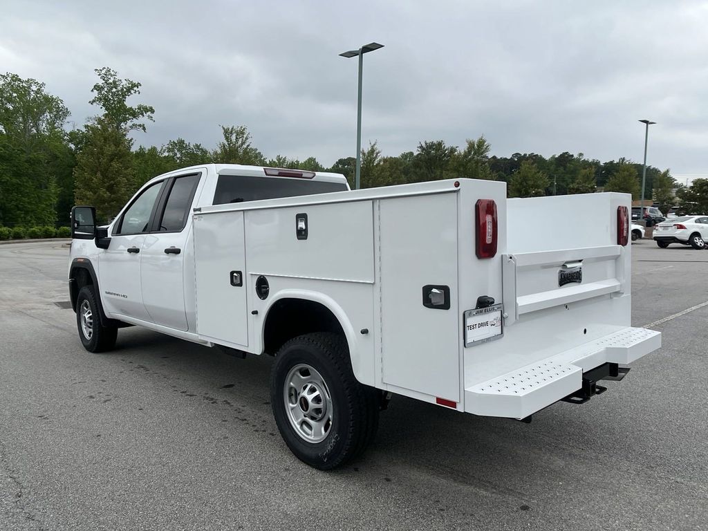 new 2024 GMC Sierra 2500HD car, priced at $44,878