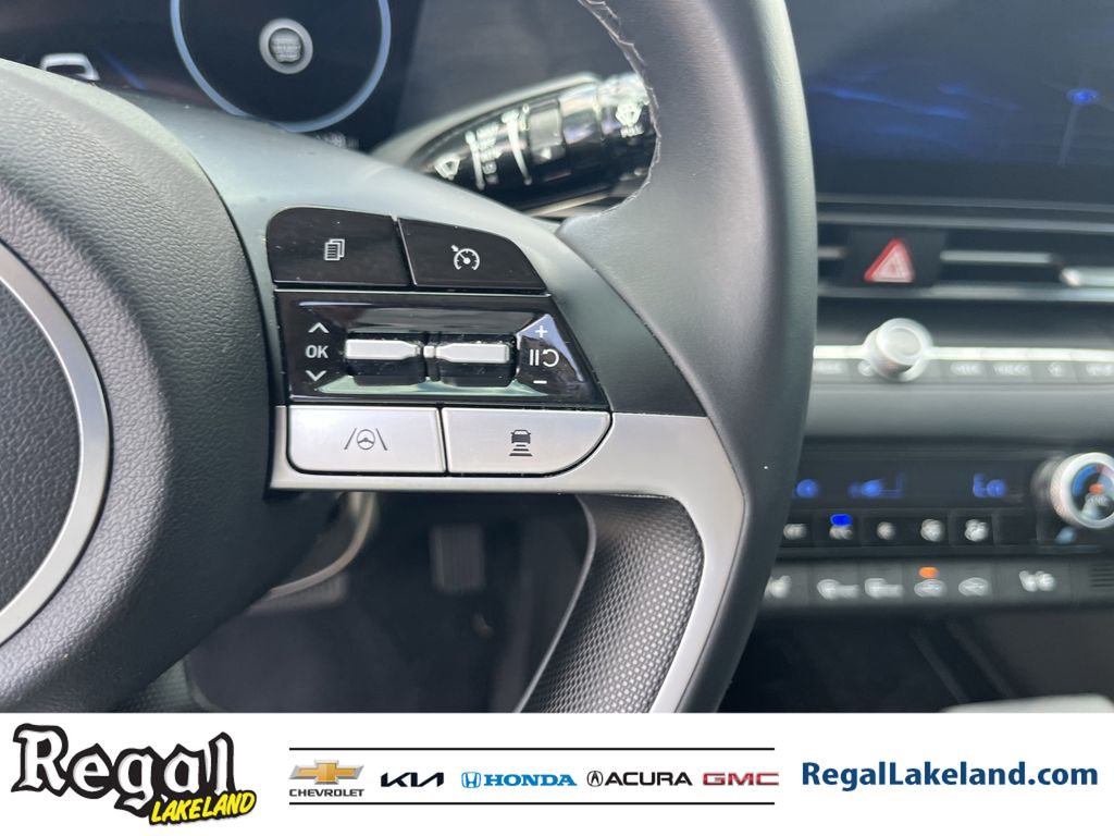 used 2022 Hyundai Elantra Hybrid car, priced at $19,913