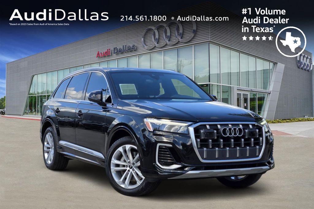 used 2025 Audi Q7 car, priced at $58,882