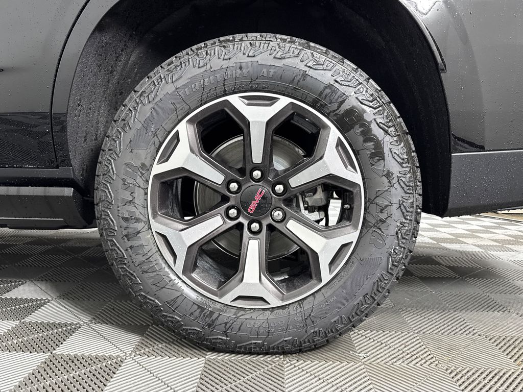 new 2025 GMC Yukon car, priced at $97,789