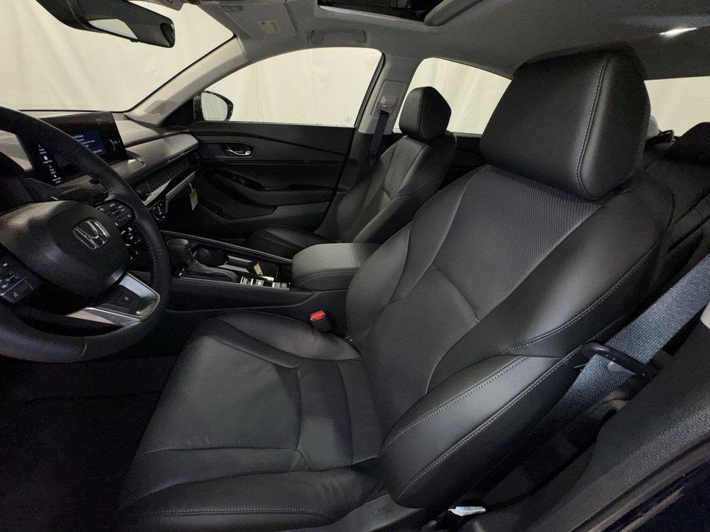 new 2025 Honda Accord Hybrid car, priced at $40,495