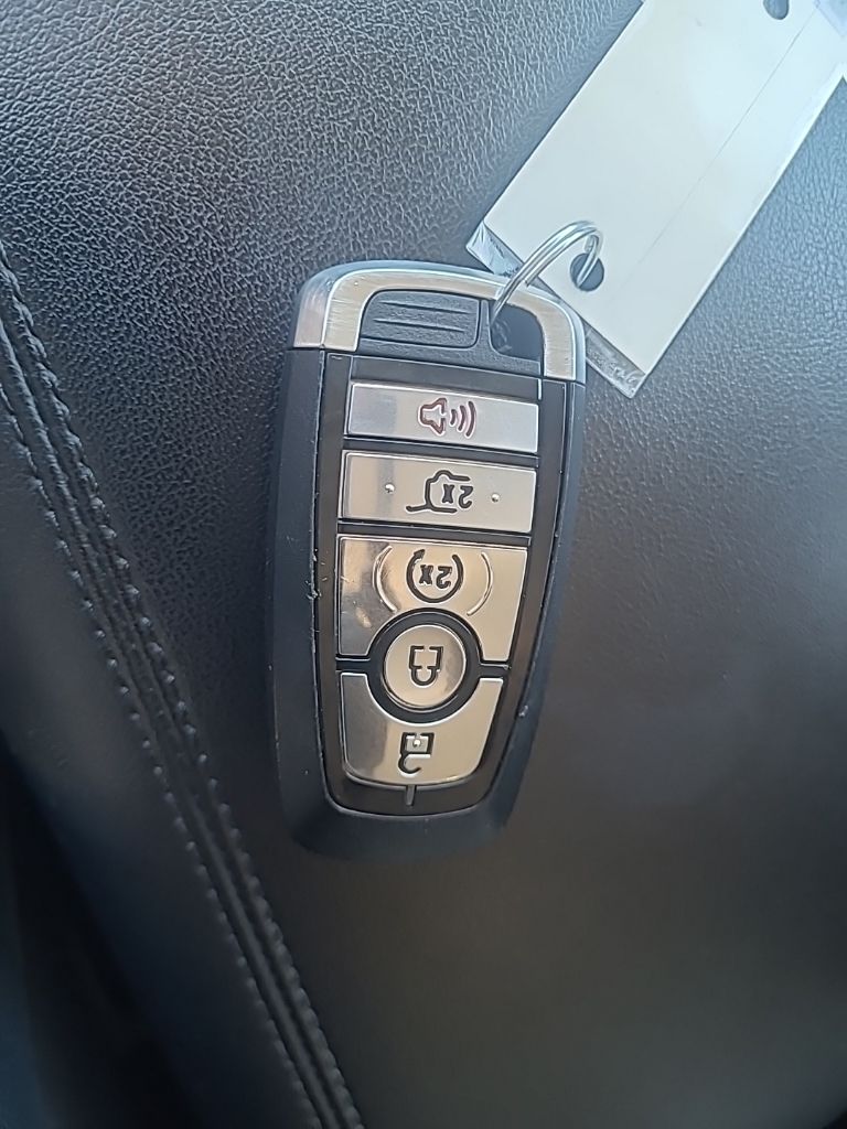 used 2022 Ford Edge car, priced at $28,511