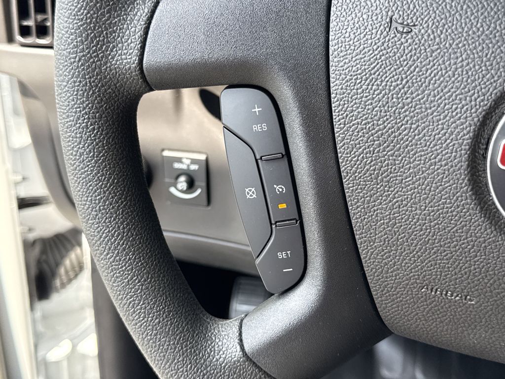 new 2025 GMC Savana 3500 car, priced at $40,505