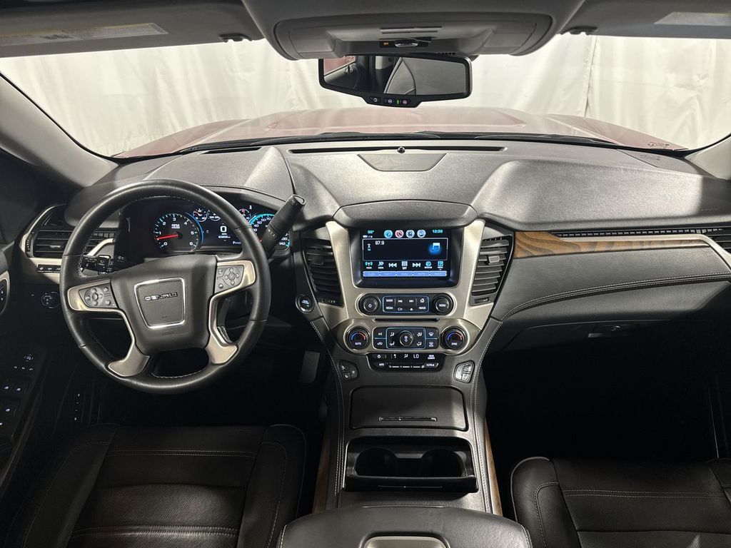 used 2020 GMC Yukon XL car, priced at $41,991