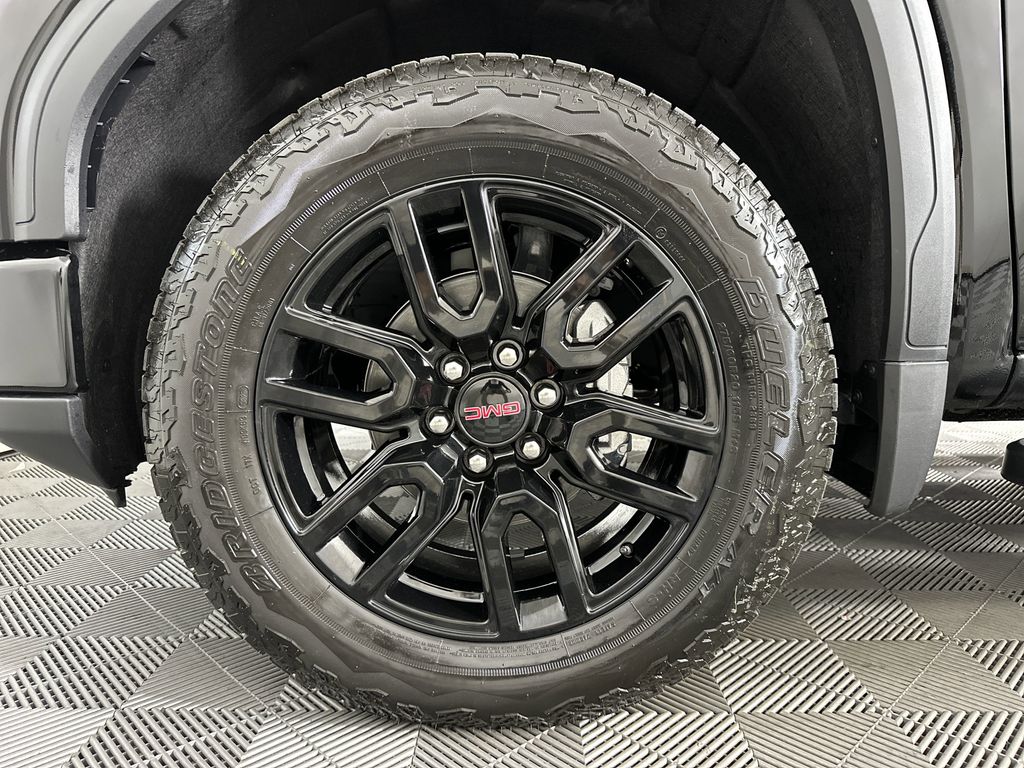new 2025 GMC Sierra 1500 car, priced at $62,224