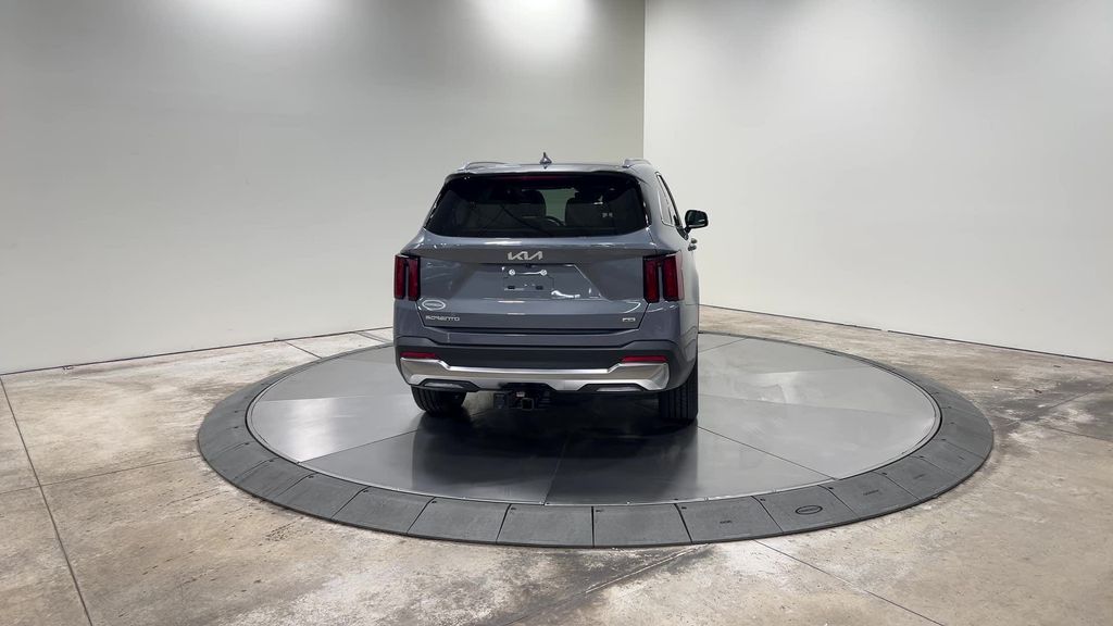 new 2025 Kia Sorento car, priced at $41,450