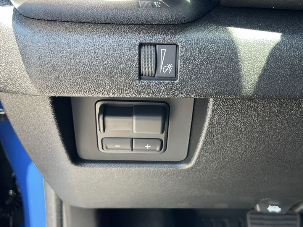 new 2025 GMC Canyon car, priced at $42,315