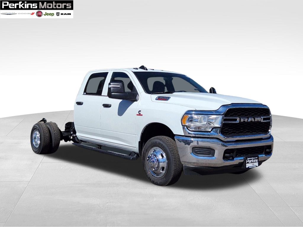 new 2024 Ram 3500 car, priced at $68,460