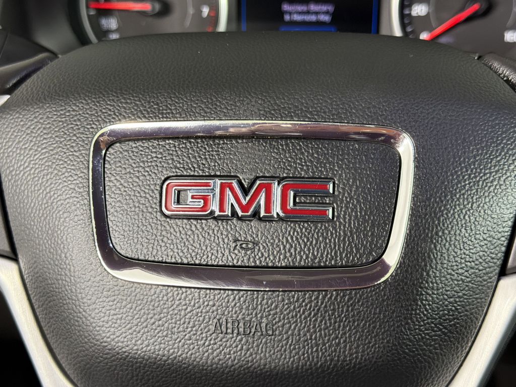 used 2020 GMC Acadia car, priced at $20,995
