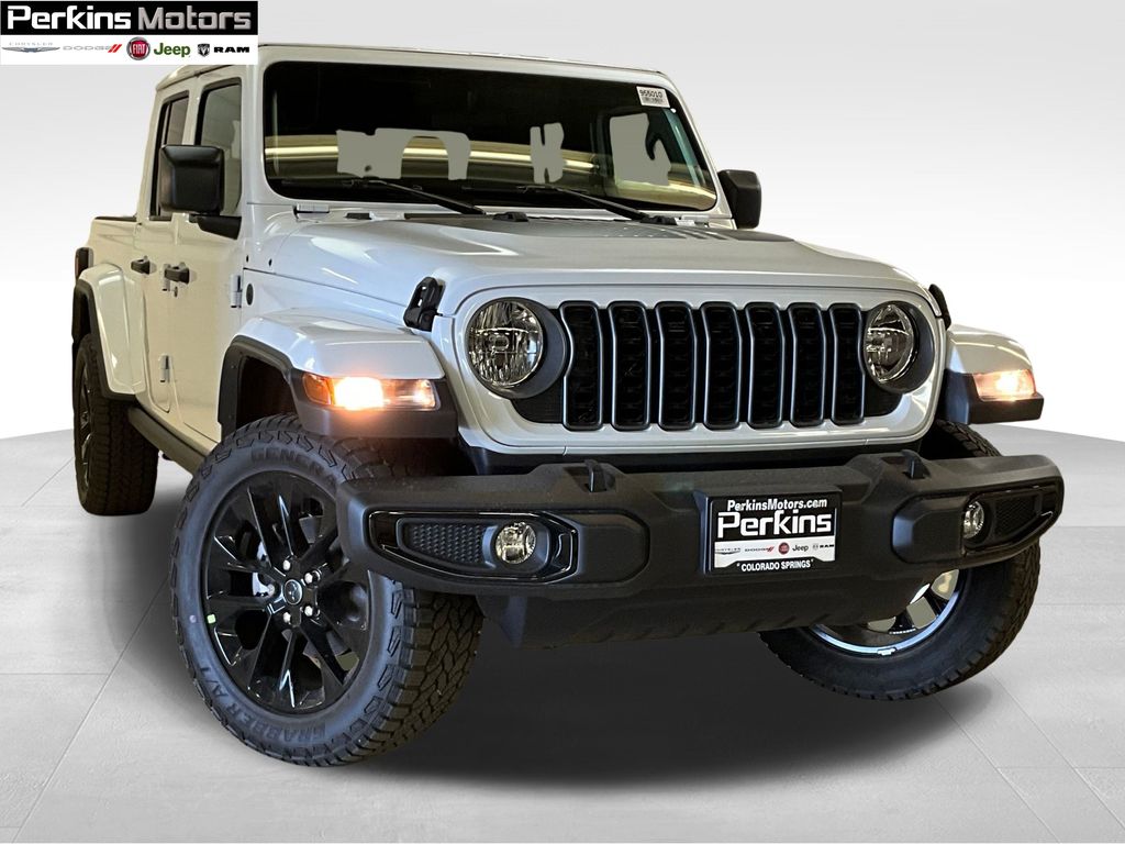 new 2025 Jeep Gladiator car, priced at $43,278