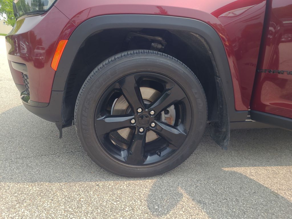 used 2021 Jeep Grand Cherokee L car, priced at $29,987