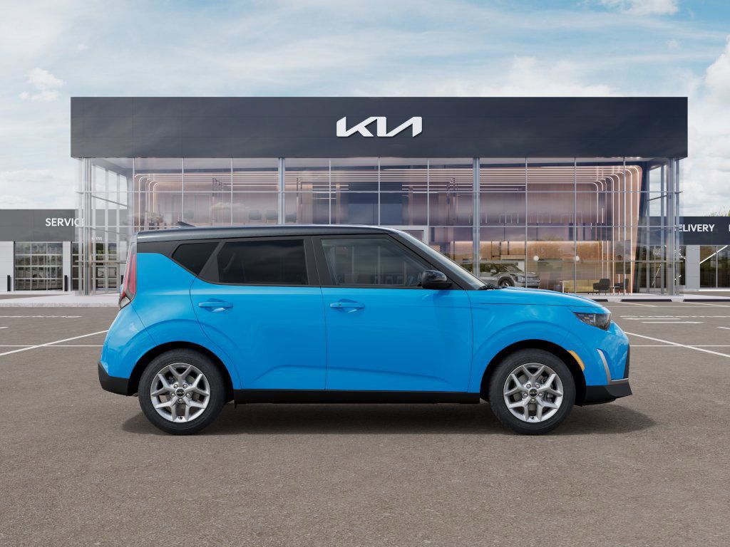 new 2025 Kia Soul car, priced at $22,421