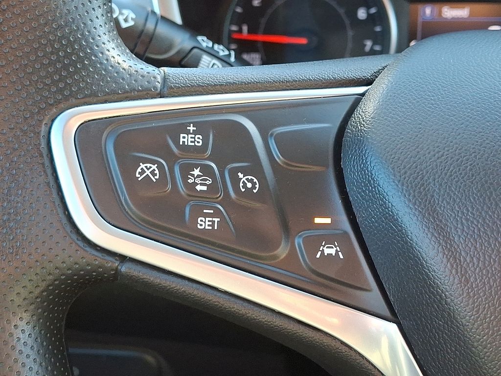 used 2022 Chevrolet Equinox car, priced at $20,995