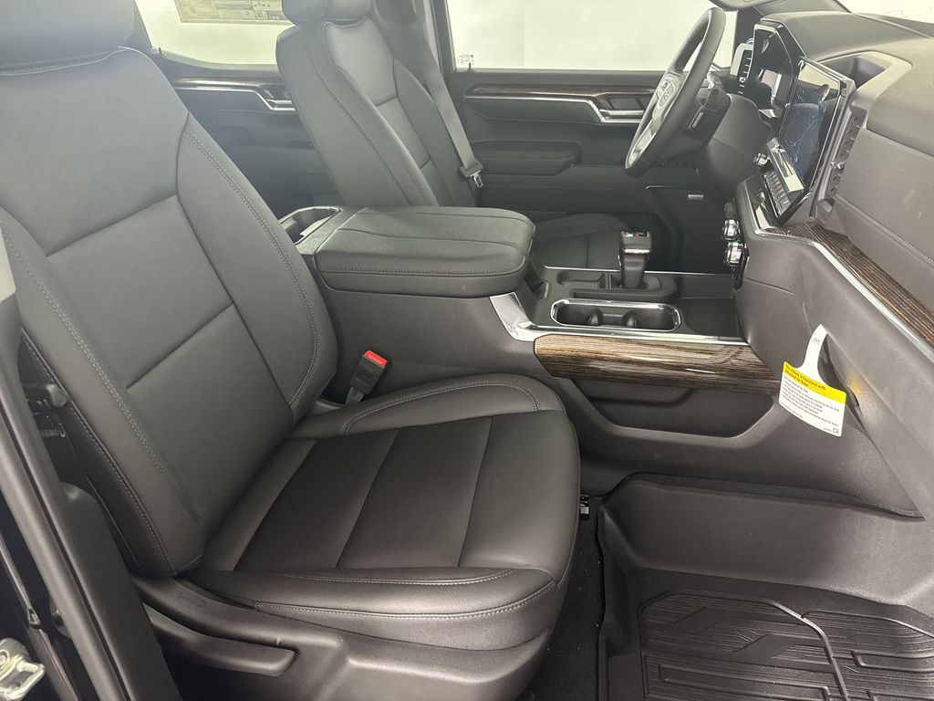 new 2025 GMC Sierra 1500 car, priced at $61,779